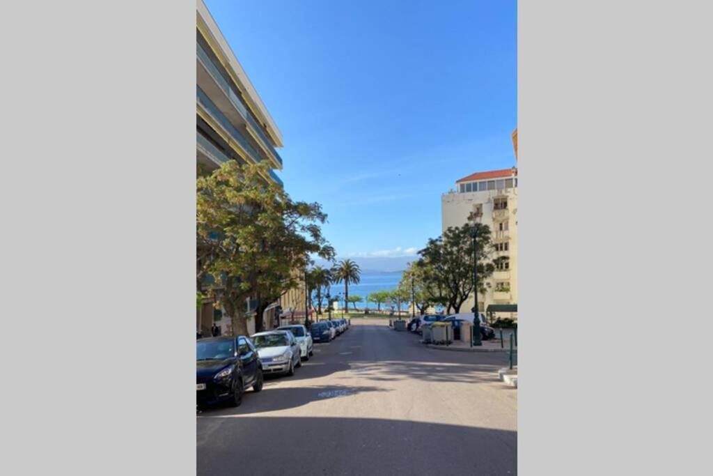 Ajaccio Magnifique T2 Neuf 40M2 Avec Balcon Au Trottel 4 Couchages Wifi Clim Parking Plage A Pieds 100M Екстер'єр фото