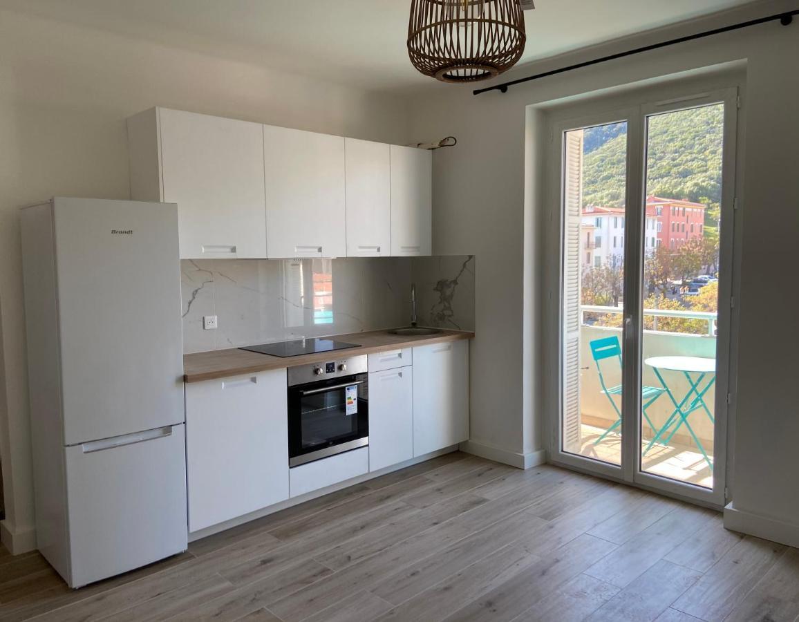 Ajaccio Magnifique T2 Neuf 40M2 Avec Balcon Au Trottel 4 Couchages Wifi Clim Parking Plage A Pieds 100M Екстер'єр фото