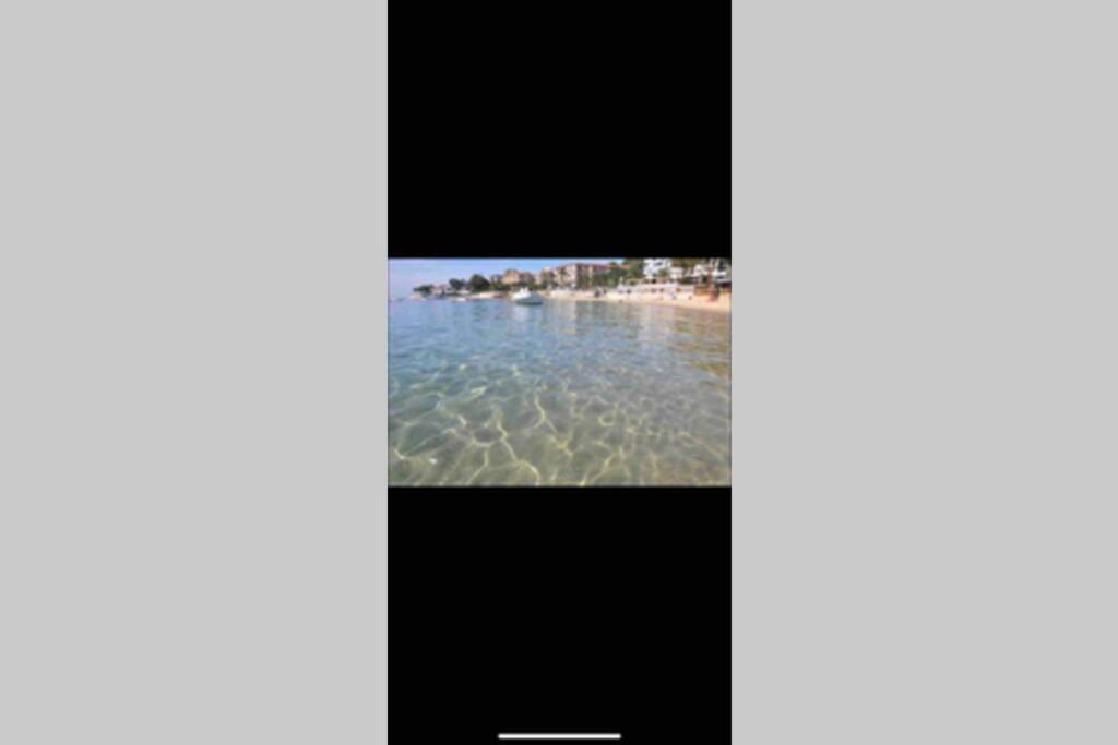 Ajaccio Magnifique T2 Neuf 40M2 Avec Balcon Au Trottel 4 Couchages Wifi Clim Parking Plage A Pieds 100M Екстер'єр фото